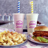 Vasos de plástico impresos a 1 color con el logo de 'Bando Burgers'